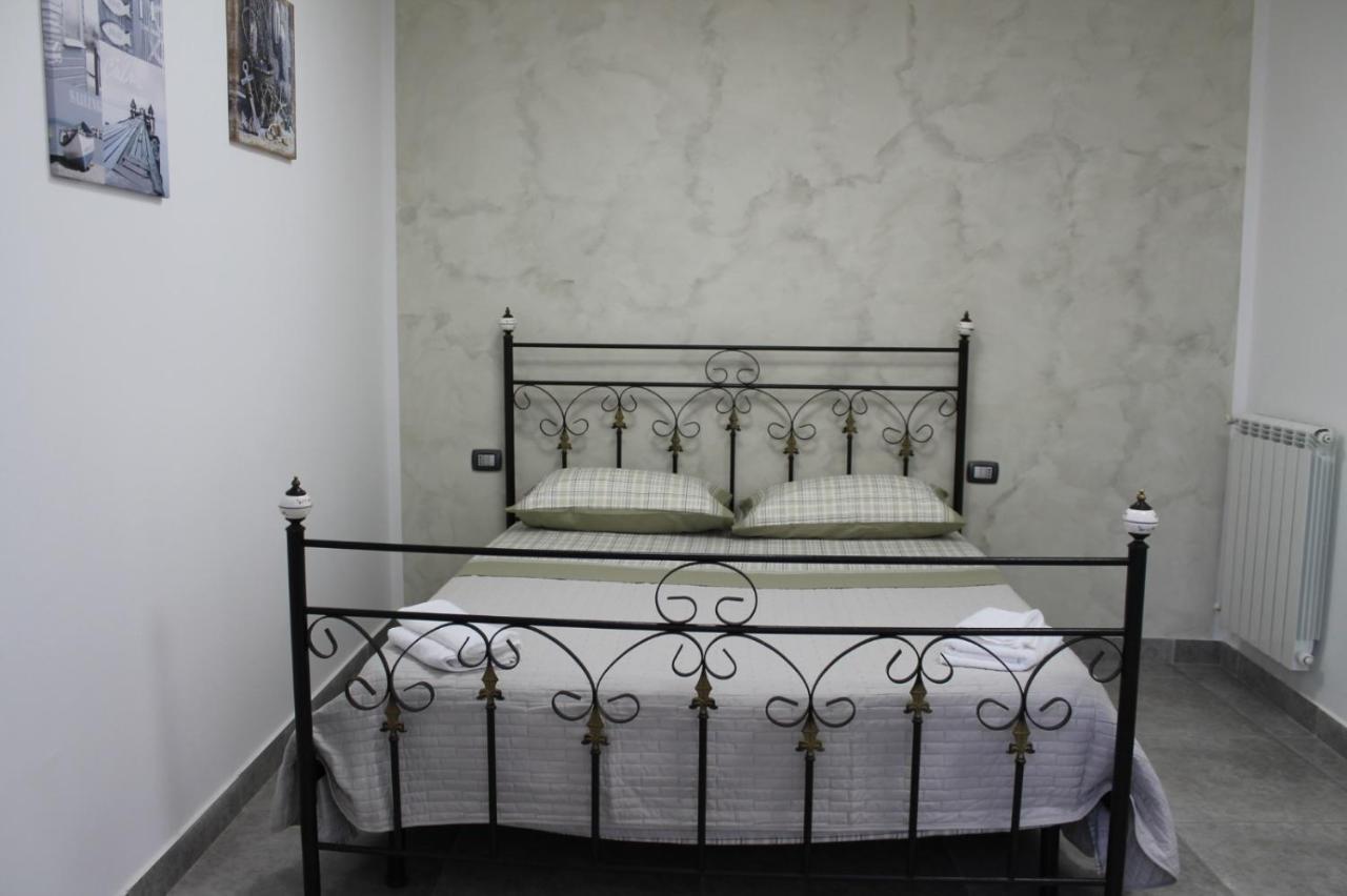 Riccia, Frolla E Babba Apartment Naples Exterior photo